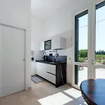 Villa Minioti A *