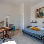 Minioti A Villa