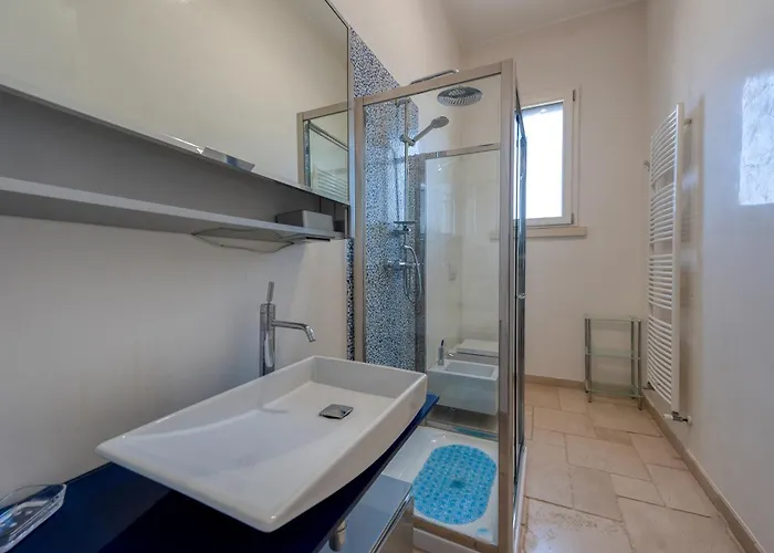 Minioti A Villa *